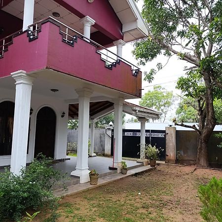 S And P Airport Transit Hostel And Villa 01 Νεγκόμπο Εξωτερικό φωτογραφία